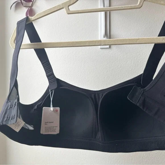 Lululemon Swift Speed Sports Bra - Black - Picture 6 of 10